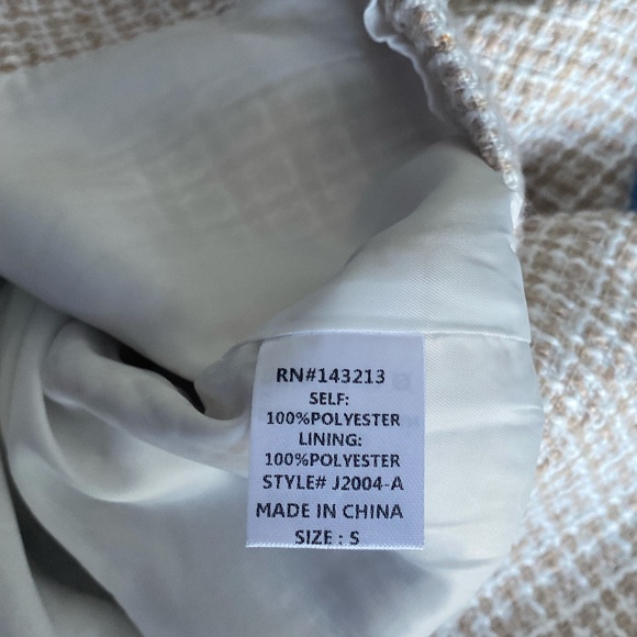 Cropped Tweed Blazer with Shoulder Pads - Picture 5 of 5